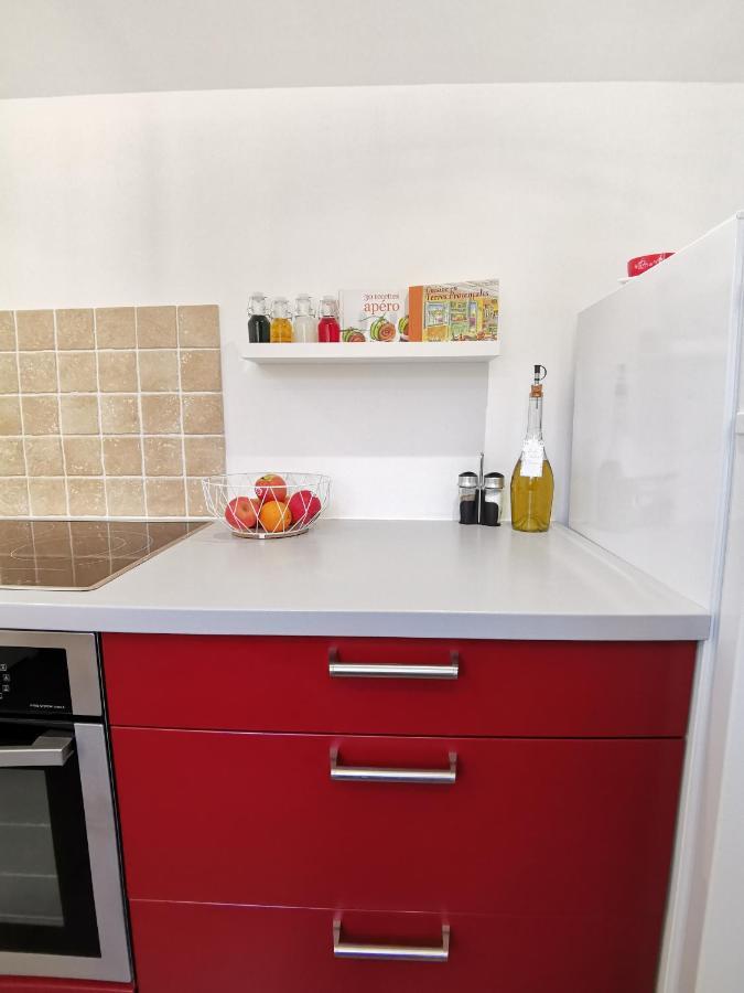 Maison De Vacances L'Hote Champetre Campagne Arlesienne Bagian luar foto